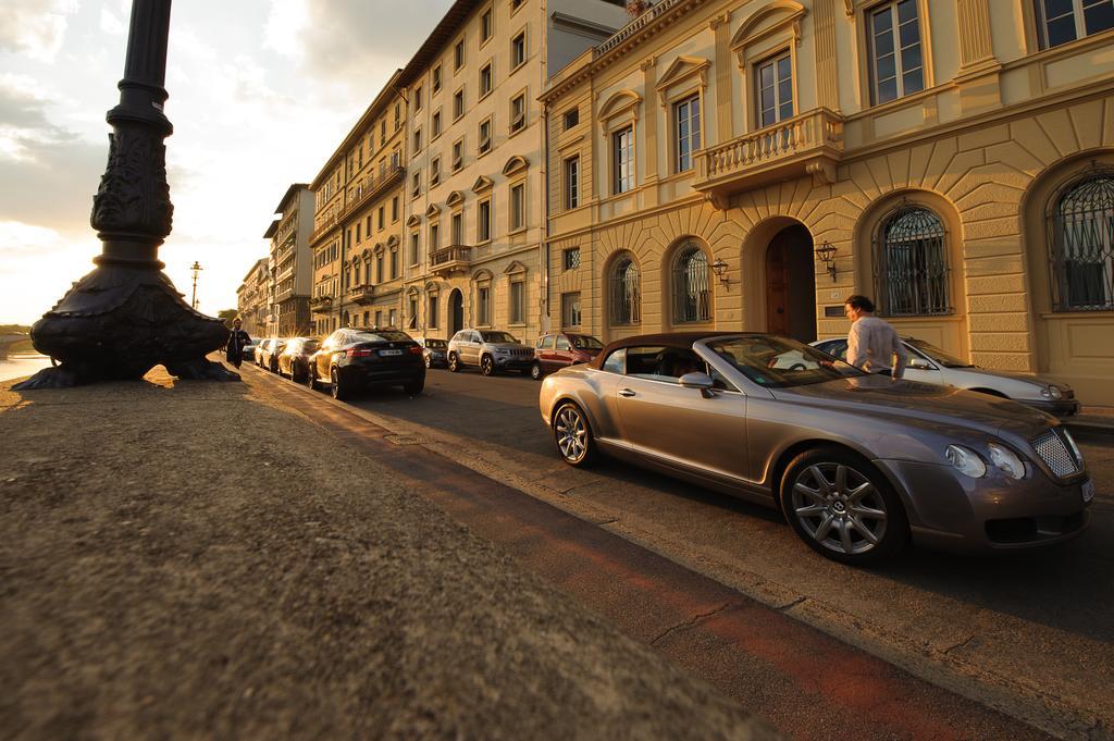Hotel Lungarno Vespucci 50 Florencia Exterior foto